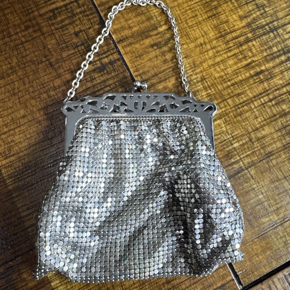 Vintage Whiting & Davis Silver Metal Mesh Chainmail Mini Purse 2897 Made In USA - Picture 3 of 9